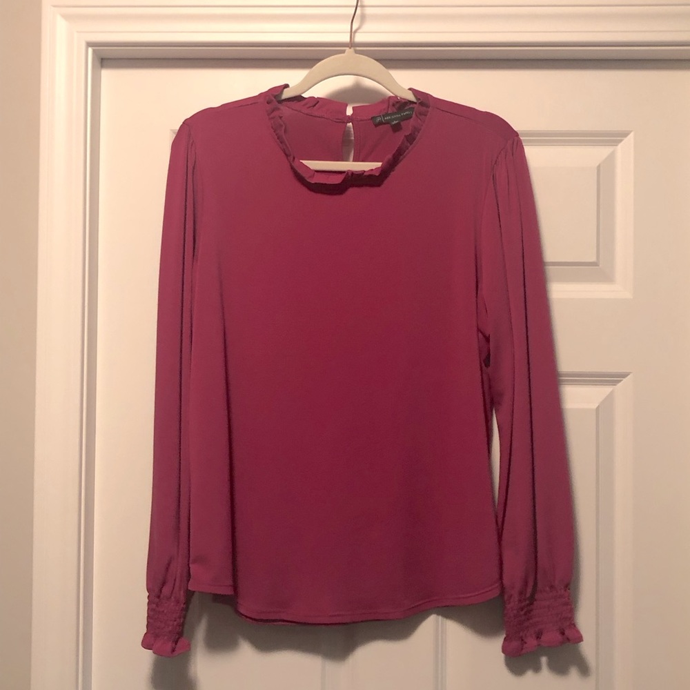 Adrianna Papell long sleeve blouse